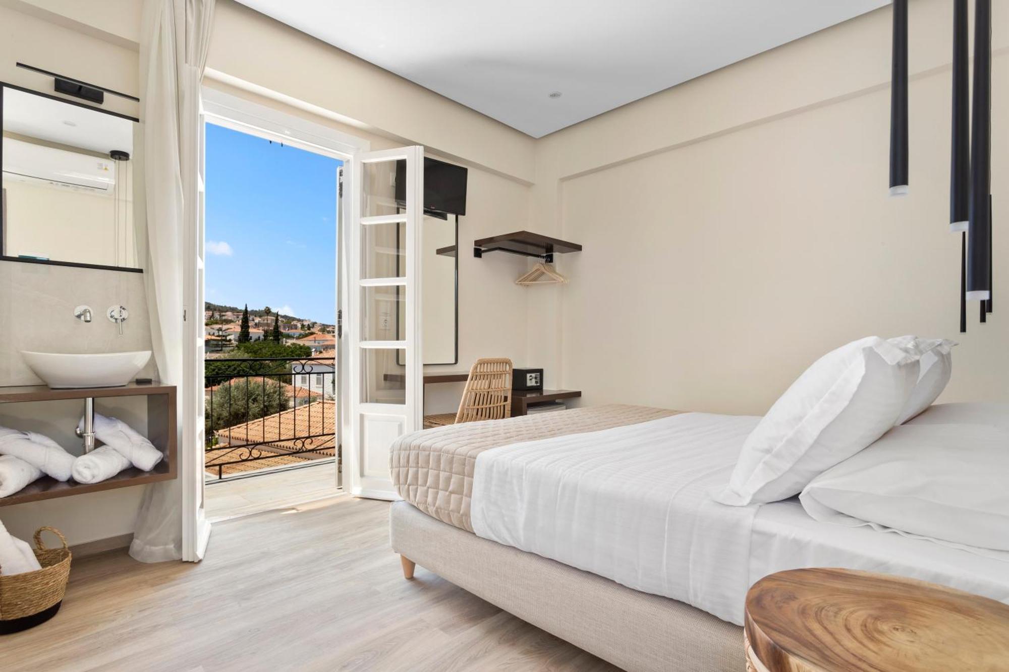 Ethereal Stay Spetses Town Ngoại thất bức ảnh